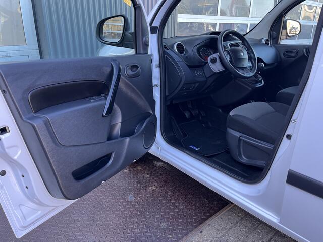 Renault KANGOO 1.5 Blue dCi Airco Cruise controle Navigatiesysteem Telefoonverbinding Betimmering achter Schuifdeur Euro 6 – foto 5