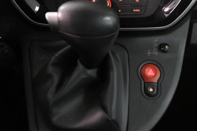 Renault KANGOO FAMILY 1.2 TCe | Navigatie | Climatronic | Trekhaak | Cruise control |