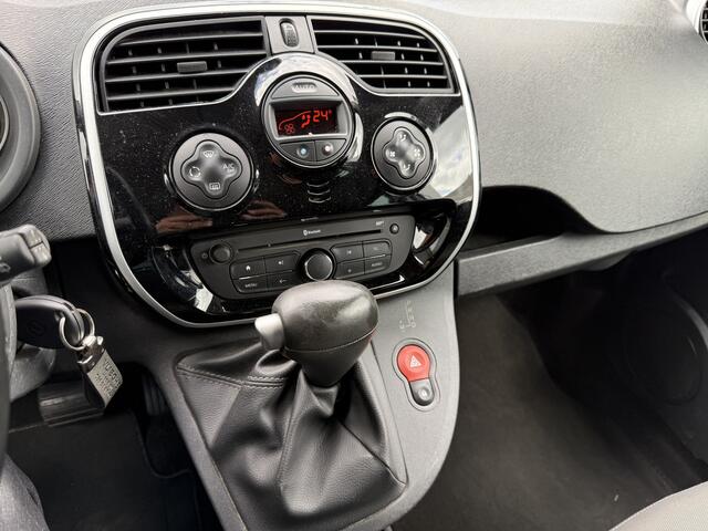 Renault KANGOO FAMILY 1.2 TCe Limited AUTOMAAT - Climatecontrol-Cruisecontrol - Navigatie - Camera - Pdc - 1e Eigenaar - Topstaat