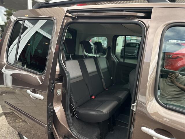 Renault KANGOO FAMILY 1.2 TCe Trekhaak / Navi / ecc.