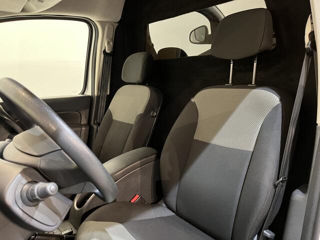 Renault KANGOO Z.E. Maxi Incl. Accu 33 KWH Automaat / 100% Elektrisch / Airco / PDC / Cruise Control / Trekhaak / 10.200 KM !!