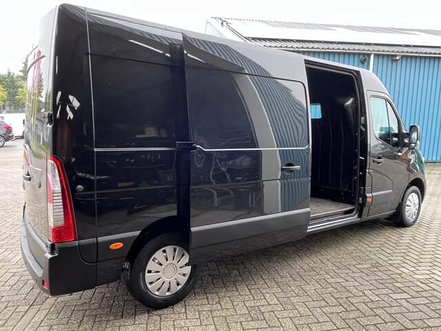 Renault MASTER T35 2.3 131Pk dCi L3H2 / Cruise / Airco / Navi / Apk t/m 10-02-2025