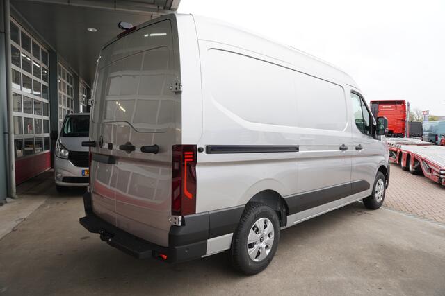 Renault MASTER T35 2.0 dCi 170PK L2H2 Extra Schuifdeur L/ R Climate | Navi | Cruise | Trekhaak