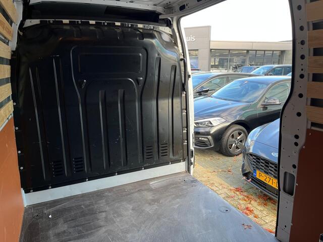 Renault MASTER T35 2.3 dCi 135 L2H2 Work Edition AIRCO | CRUISE | NAVI | CAMERA | V+A PDC | TREKHAAK |