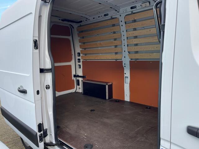 Renault MASTER T35 2.3 dCi 135 L2H2 Work Edition AIRCO | CRUISE | NAVI | CAMERA | V+A PDC | TREKHAAK |