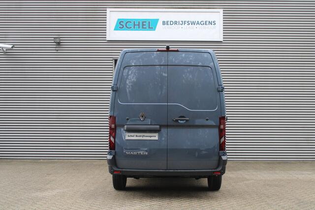 Renault MASTER T35 2.0 dCi 170pk L2H2 Extra - 2x Schuifdeur - Navigatie - Blind Spot - Camera - Stoelverwarming - Verwarmde voorruit - Rijklaar