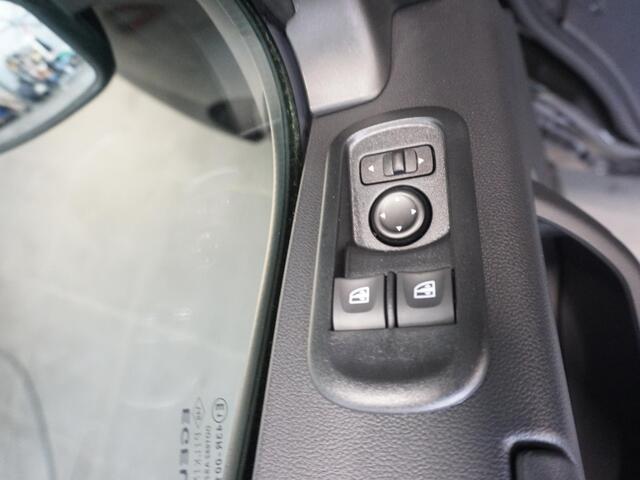 Renault MASTER T33 2.3 dCi 135PK L2H2 Work Edition Airco Bleutooth Cruise Control