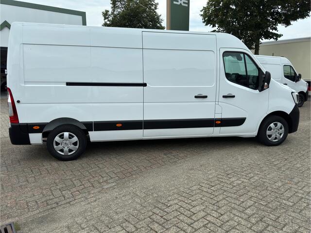 Renault MASTER T35 2.3 dCi 135 L3H2 Work Edition | Airco | Navigatie | Cruise | Trekhaak | BPM VRIJ + VOORRAAD + SNEL LEVERBAAR |