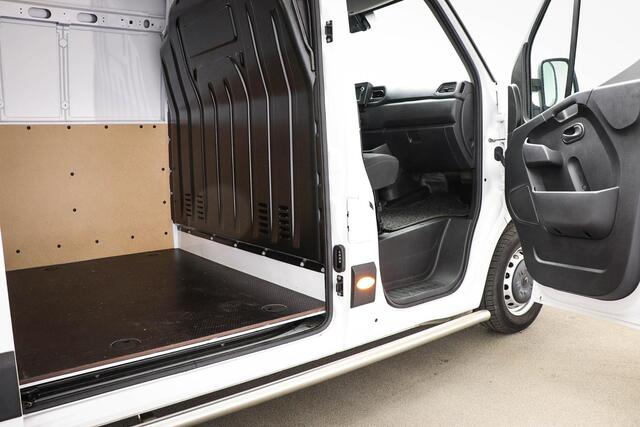 Renault MASTER T35 2.3 dCi 135 L3H2 Comfort | MEDIANAV PACK | AIRCO | CRUISE | NAVI | DAB | APPLE | PDC | TREKHAAK