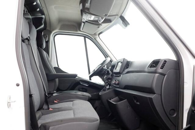 Renault MASTER T33 2.3 dCi 135pk L2H2 Airco/Navi/2x Schuifdeur 06-2020