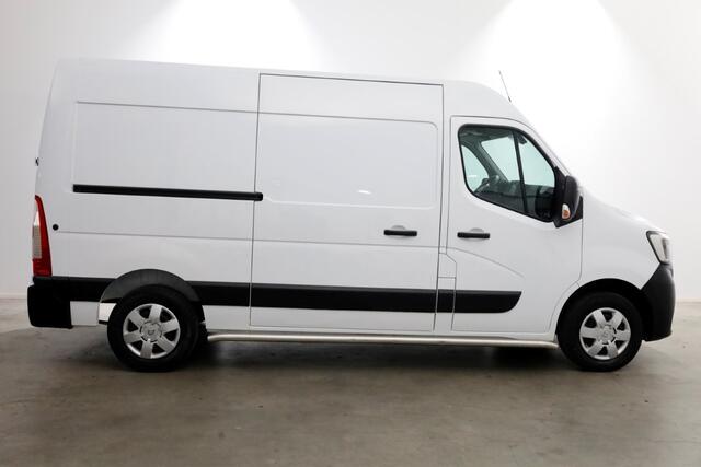 Renault MASTER T33 2.3 dCi 135pk L2H2 Airco/Navi/2x Schuifdeur 06-2020