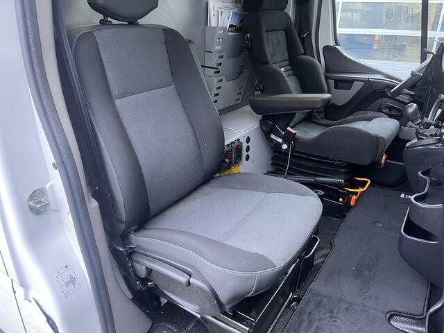 Renault MASTER T35 2.3 dCi L2H2 146PK Euro 6 Airco Cruise controle Kastinrichting Omvormer Standkachel Camera Telefoonverbinding Werkplaatsinrichting 1e Eigenaar Bpm vrij Ideaal voor camper!!