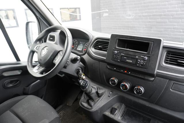 Renault MASTER 2.3 dCi 136PK L2H2 Glasresteel EURO 6 - Airco - Cruise - Trekhaak - ¤ 17.900,- Excl.