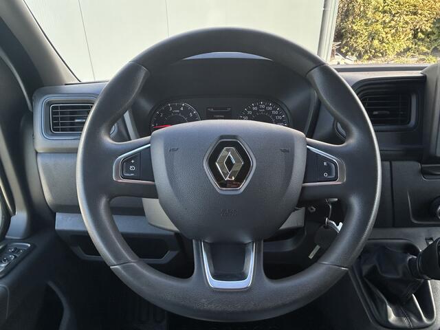 Renault MASTER 2.3 dCi 136 PK / 2x SCHUIFDEUR / L1H1 / 1e. EIG. / 2.5 TONS TREKHAAK / AIRCO / CRUISE / 3-ZITS
