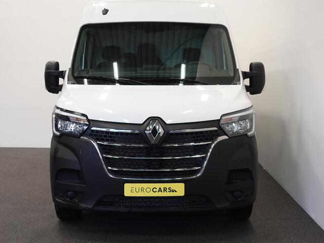 Renault MASTER T33 2.3 dCi 135PK L2H2 BPM VRIJ! Airco Cruise control Parkeersensoren Navigatie Trekhaak