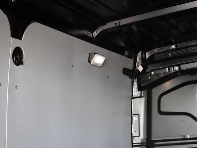 Renault MASTER T35 2.0 dCi 170pk Automaat L2H2 Extra | 9 traps automaat | Nieuw te bestellen | Trekhaak | Laadruimtepakket |