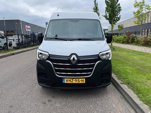 Renault MASTER Red Edition 150.35 L3H2, Airco, Nav, Camera