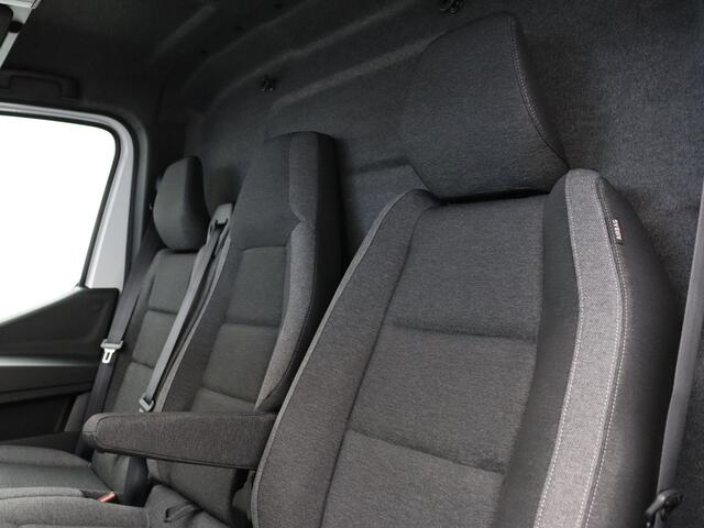 Renault MASTER T35 2.0 dCi 150pk Automaat L2H2 Advance | 9 traps automaat | Nieuw te bestellen | Trekhaak | Laadruimtepakket |