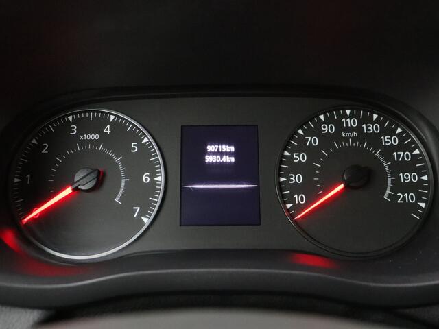 Renault MASTER 2.3DCi 150PK L2H2 | Navigatie | Camera | Betimmering | Trekhaak
