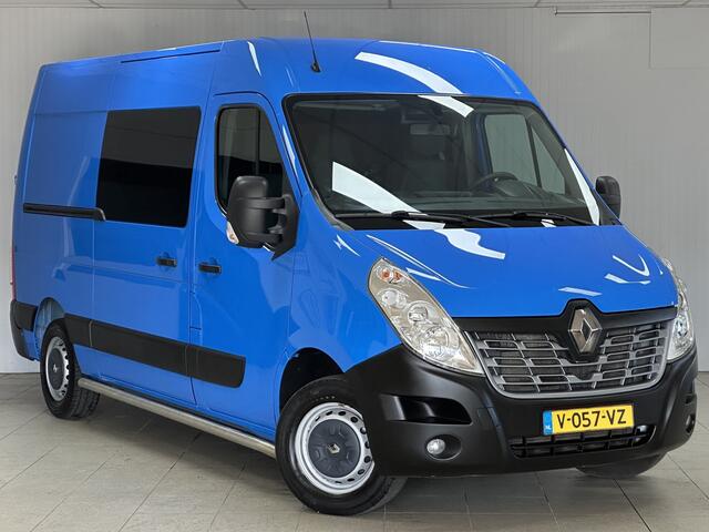 Renault MASTER T35 2.3 dCi L2H3 Energy/ Zij-Schuifdeur rechts/ Side-Bars/ Trekhaak/ 3-Zitplaatsen voor/ Navi/ Airco/ Cruise/ Elek. pakket/ Bluetooth/ Armsteun/ Multi. Stuur/ Mistl./ PDC.