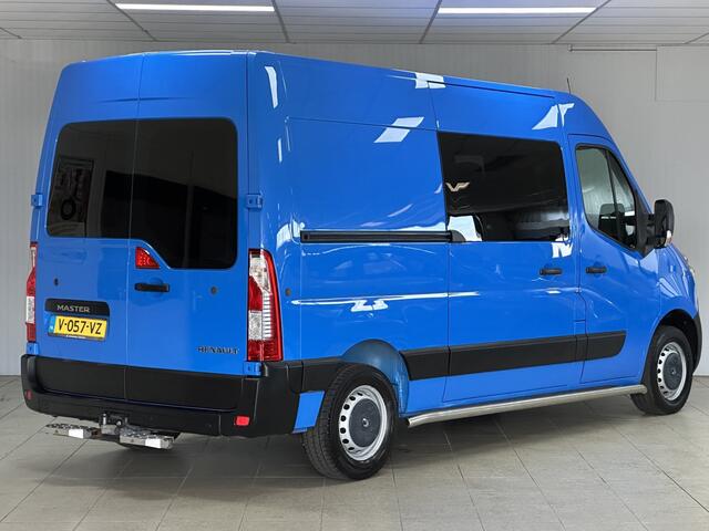 Renault MASTER T35 2.3 dCi L2H3 Energy/ Zij-Schuifdeur rechts/ Side-Bars/ Trekhaak/ 3-Zitplaatsen voor/ Navi/ Airco/ Cruise/ Elek. pakket/ Bluetooth/ Armsteun/ Multi. Stuur/ Mistl./ PDC.