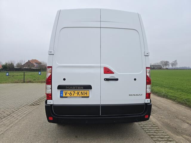 Renault MASTER T33 2.3 dCi 135 L2 H2 Comfort 135 Pk - Euro 6 - Airco - Cruise Control
