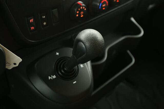 Renault MASTER T35 2.3 dCi | 150PK | Bezorgauto | Niveauregeling achteras | Camper ombouw | Bakwagen | Automaat Airco Camera Cruise Laadbak