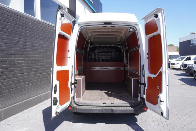 Renault MASTER 2.3 dCi 170PK L3H3 EURO 6 Airco - Navi - Cruise - ¤ 14.950,- Excl.