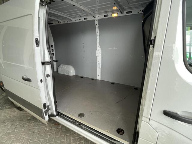 Renault MASTER T35 2.3 dCi 150 L3H2 Energy Work Edition