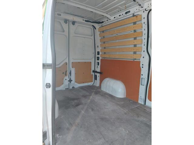 Renault MASTER T35 2.3 dCi 135 L2H2