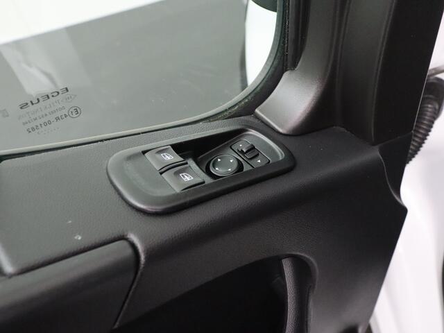 Renault MASTER 2.3DCi 145PK Bakwagen+Laadklep | Airco | Cruise | 3-Persoons