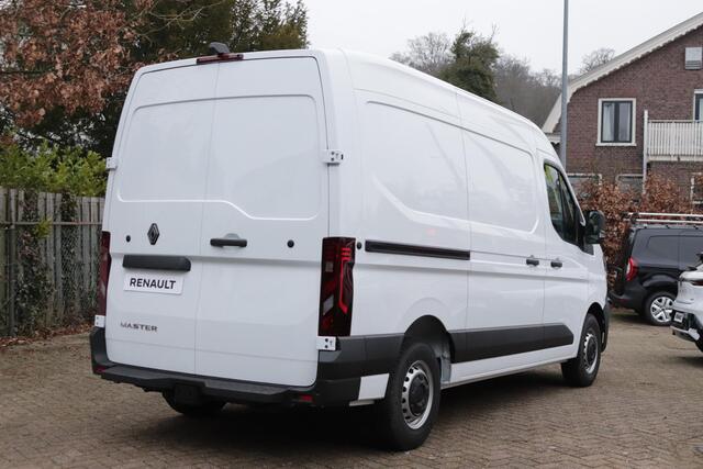 Renault MASTER T35 2.0 dCi 130 L2H2 Advance