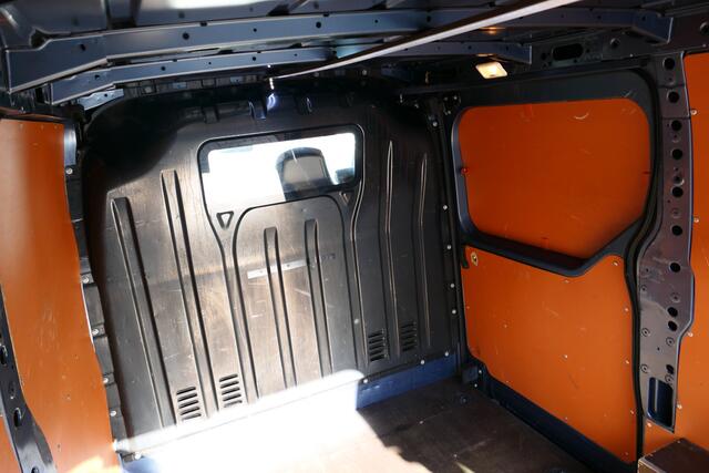 Renault MASTER T28 2.3 dCi 130 L1H1 *meeneemprijs* - Cruise, Trekhaak, Betimmering, Navi