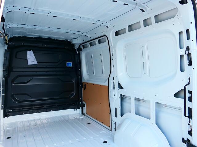 Renault MASTER T35 2.0 dCi 130 L2H2 Advance Euro 6 - Draadloze oplader, cruise, airco, stoelverwarming