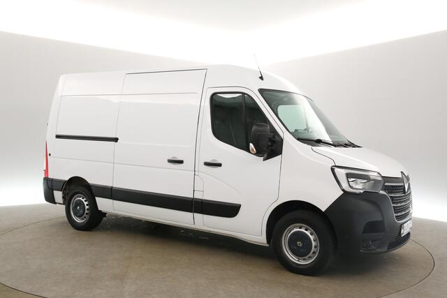 Renault MASTER T33 2.3 dCi L2H2 150PK Airco Camera Cruise 3 Persoons PDC LED Elektrpakket Trekhaak