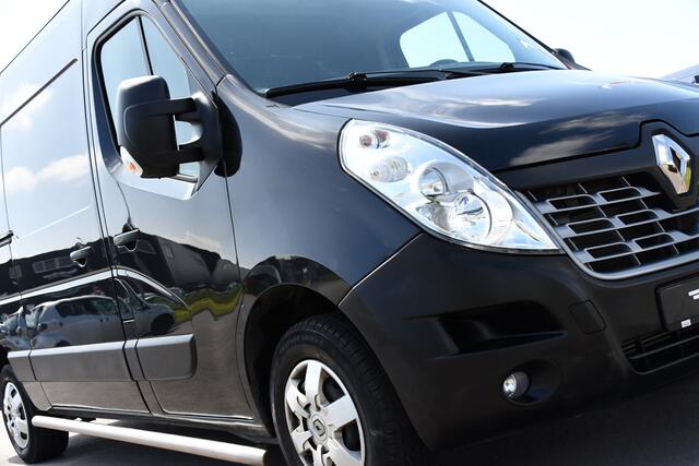 Renault MASTER T35 2.3 dCi L2H2 Black Edition Cruise, NAVI, Sensoren, Multimedia, Clima, Trekhaak, Airco, 145PK, Uniek!