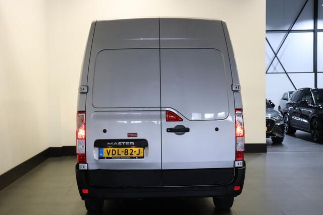 Renault MASTER 2.3 dCi 136PK L3H2 Dubbele Cabine - EURO 6 - Airco - Navi - Cruise - PDC - ¤ 24.950,- Excl.