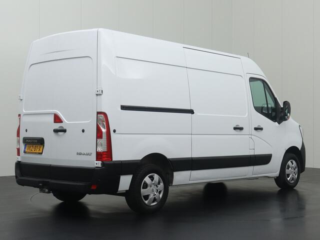 Renault MASTER 2.3DCi 135PK L2H2 Work Edition | 2xSchuifdeur | Navigatie | Camera | 3-Persoons | Betimmering | Trekhaak