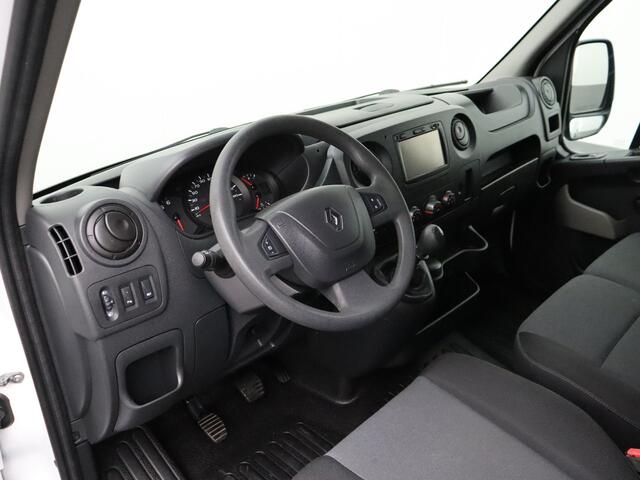 Renault MASTER 2.3DCI 130PK L1H2 | Navigatie | Camera | 3-Persoons | Trekhaak