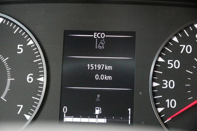 Renault MASTER 2.3 DCI 135 | L2H2 | 15.000KM | Camera | Cruise | Clima..