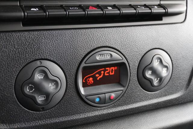 Renault MASTER 2.3 DCI 135 | L2H2 | 15.000KM | Camera | Cruise | Clima..