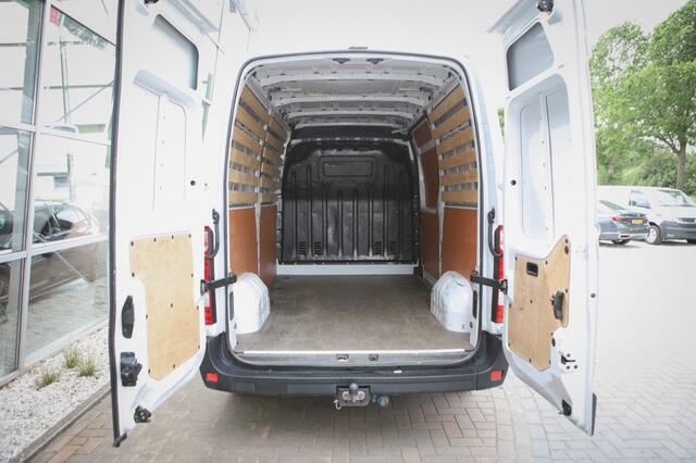 Renault MASTER T35 2.3 dCi L2H3 En.