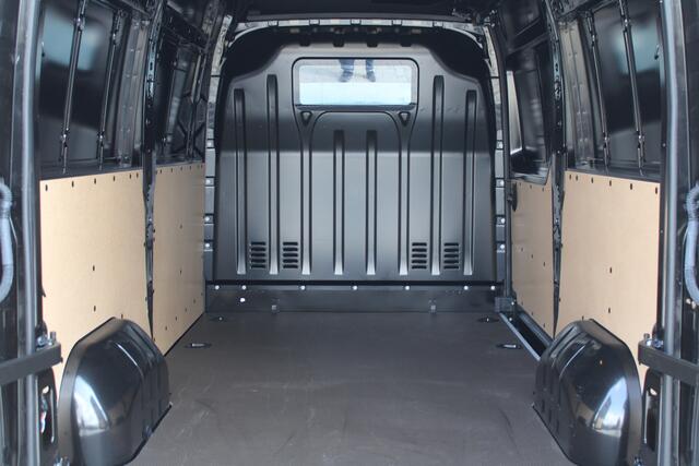 Renault MASTER T35 2.3 dCi 150pk L2H2 - Navigatie - Camera - Blind Spot - 105l tank - Imprial - Zonneklep - Rijklaar