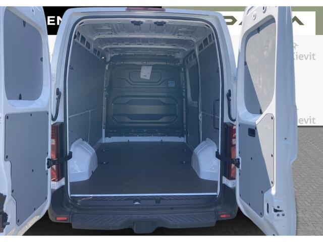 Renault MASTER T35 2.0 dCi 130 L2H2 Advance - openR link navigatiesysteem - vierseizoenbanden - trekhaak - houten laadvloer en zijwandbekleding - achteruitrijcamera - rear step - Reservewiel