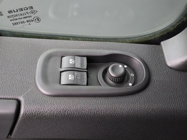 Renault MASTER 2.3DCi 170PK L2H2 | 3500Kg Trekhaak | Airco | Cruise