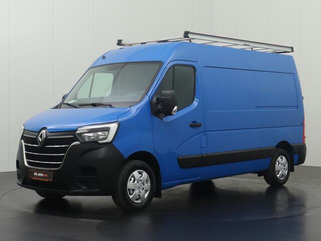 Renault MASTER 2.3DCI 136PK L2H2 | Kastinrichting | Imperiaal | Navigatie | Camera | 3-Persoons | Airco | Cruise
