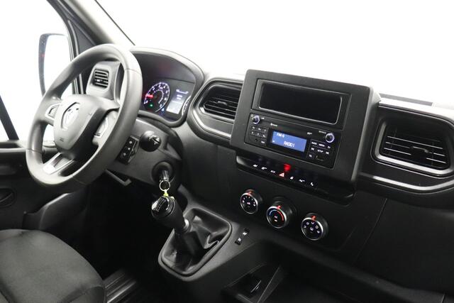 Renault MASTER 2.3 dCi 150PK L2H2 EURO 6 - Airco - Cruise - PDC - ¤ 15.900,- Excl.
