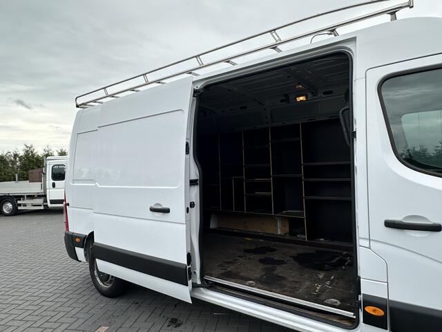 Renault MASTER 2.3 DCI 136 PK / L3H2 / CAMERA / TREKHAAK / IMPERIAAL / NAVI / AIRCO / CRUISE