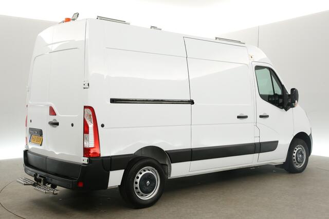 Renault MASTER T33 2.3 dCi L2H2 146PK Airco Camera Cruise Parkeersensoren Elektrpakket Trekhaak