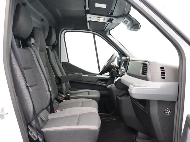 Renault MASTER E-Tech T35 L2H2 Advance long range 87 kWh | Trekhaak | Voorruitverwarming | 447km WLTP Actieradius | Betimmering |